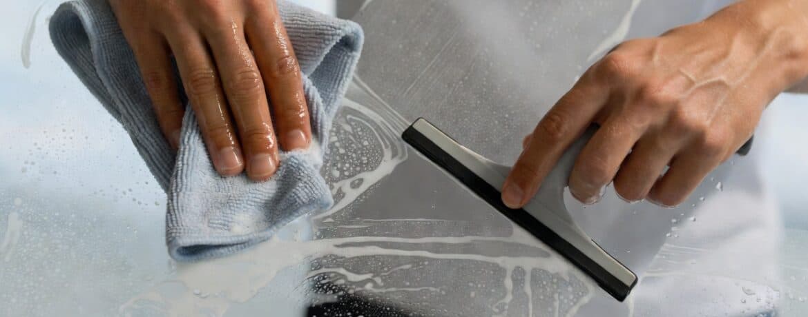 Ramen wassen zonder strepen – zo krijg je glashelder resultaat